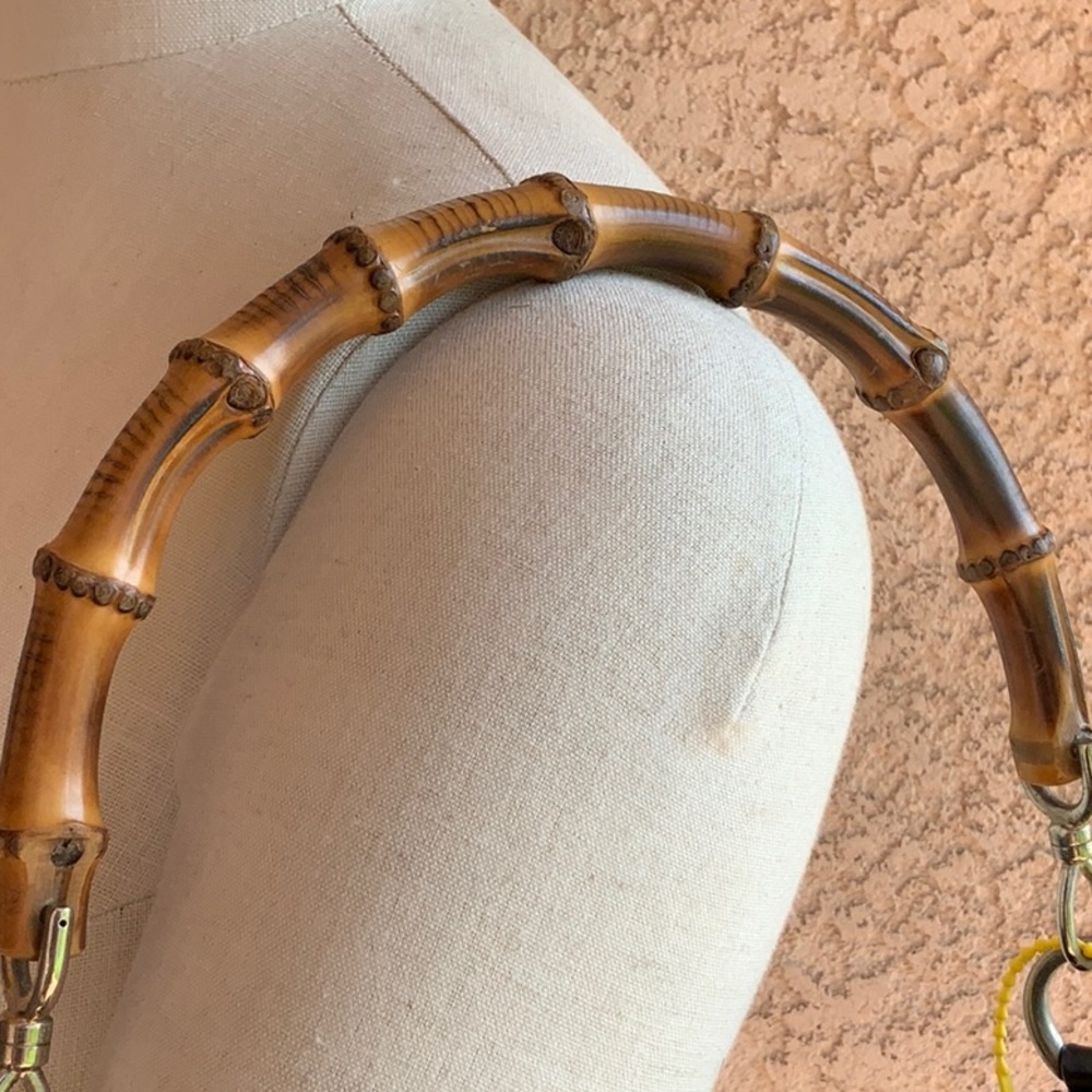 - Gucci AUTHENTIC hobo black canvas leather bamboo handle Very Good condit… - Picture 5 of 14